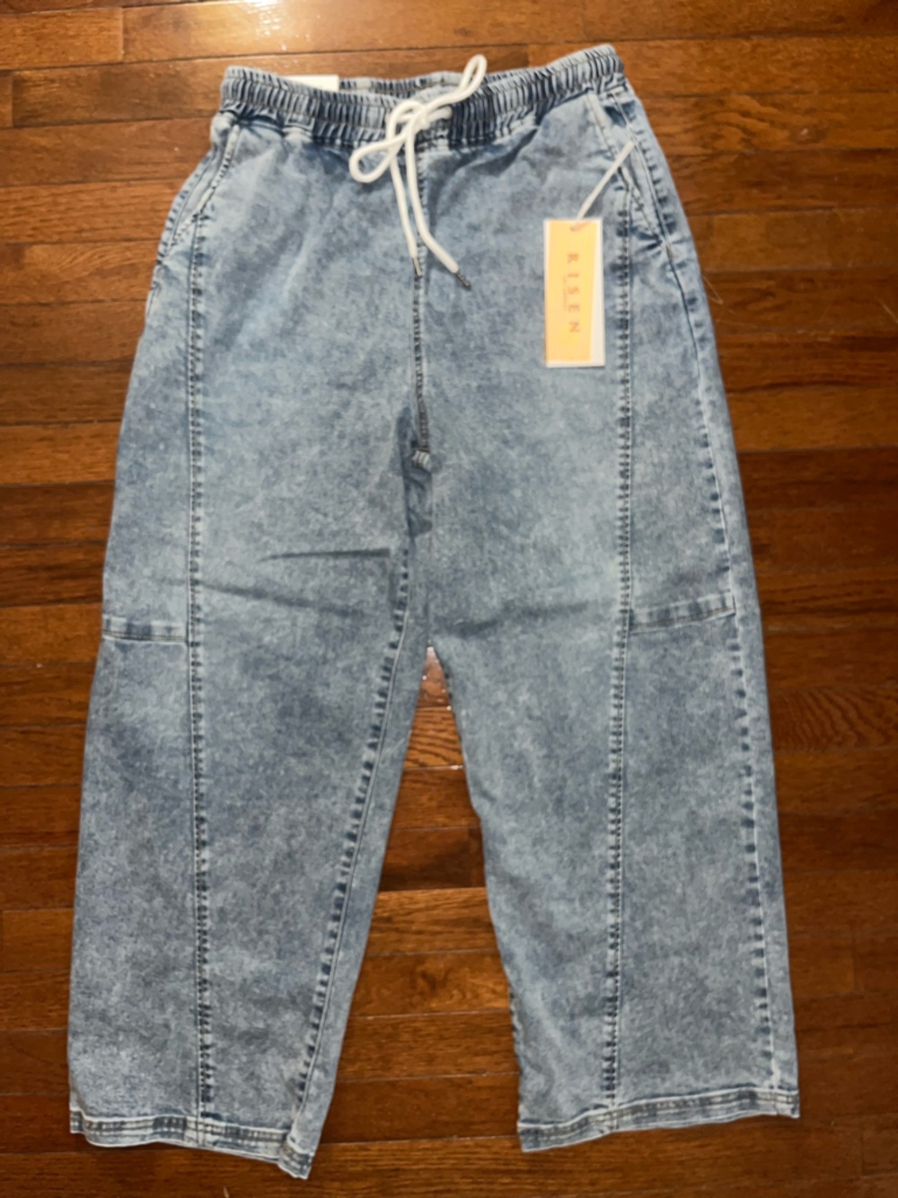 🚨👖NWT RISEN WYNNE size Medium boutique denim joggers